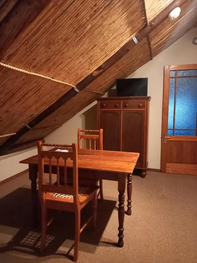 Ongegund Lodge Somerset West Bed & Breakfast